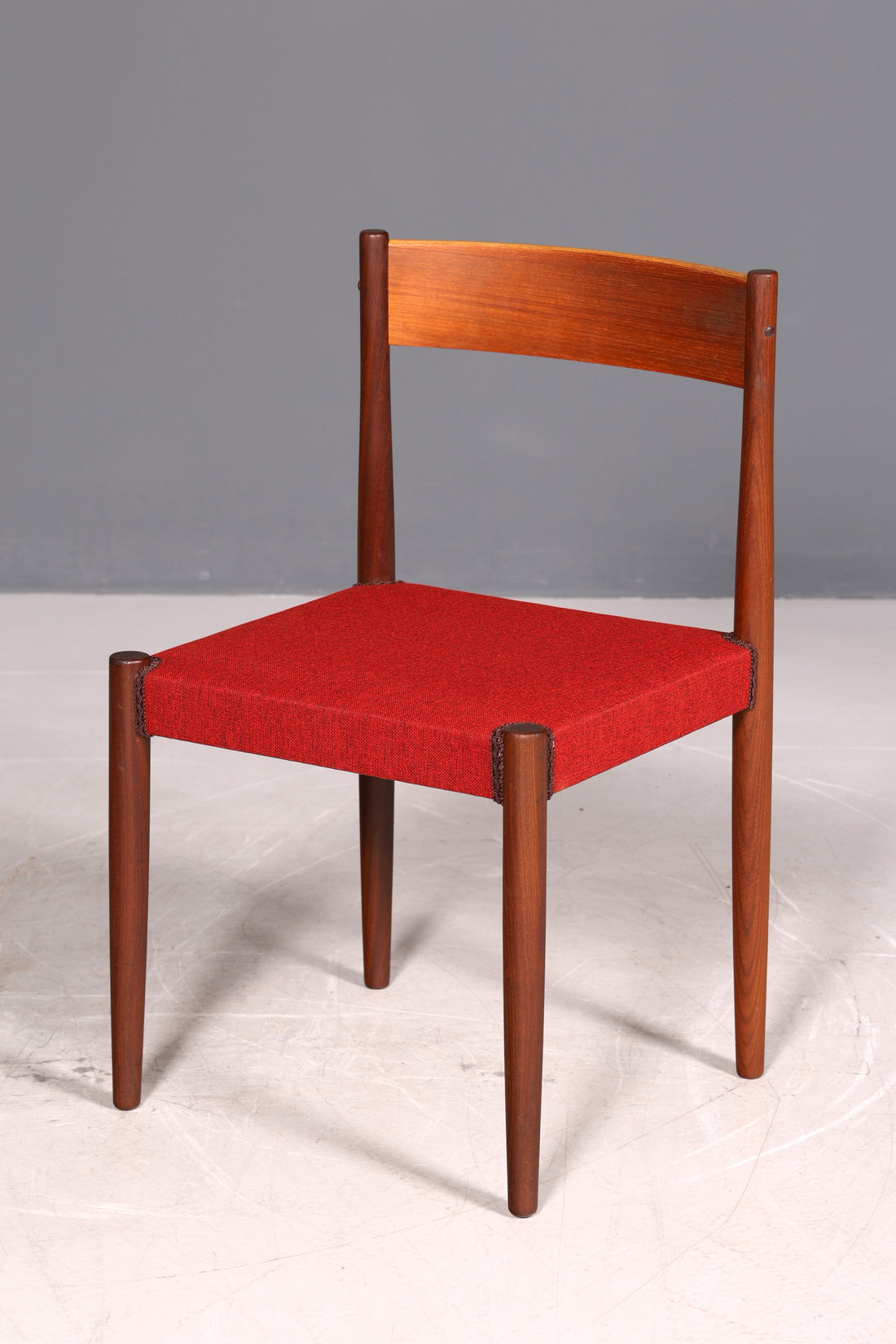 Schlichter Mid Century Stuhl Danish Design Retro Küchenstuhl Esszimmerstuhl Sekretär Stuhl