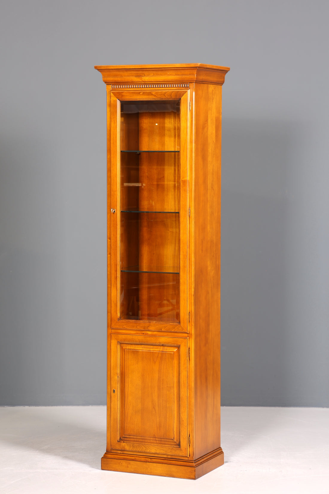 Traumhafte Original Selva Vitrine Antik Stil massiv Holz Geschirrschrank Villa Borghese Schrank 1 von 2