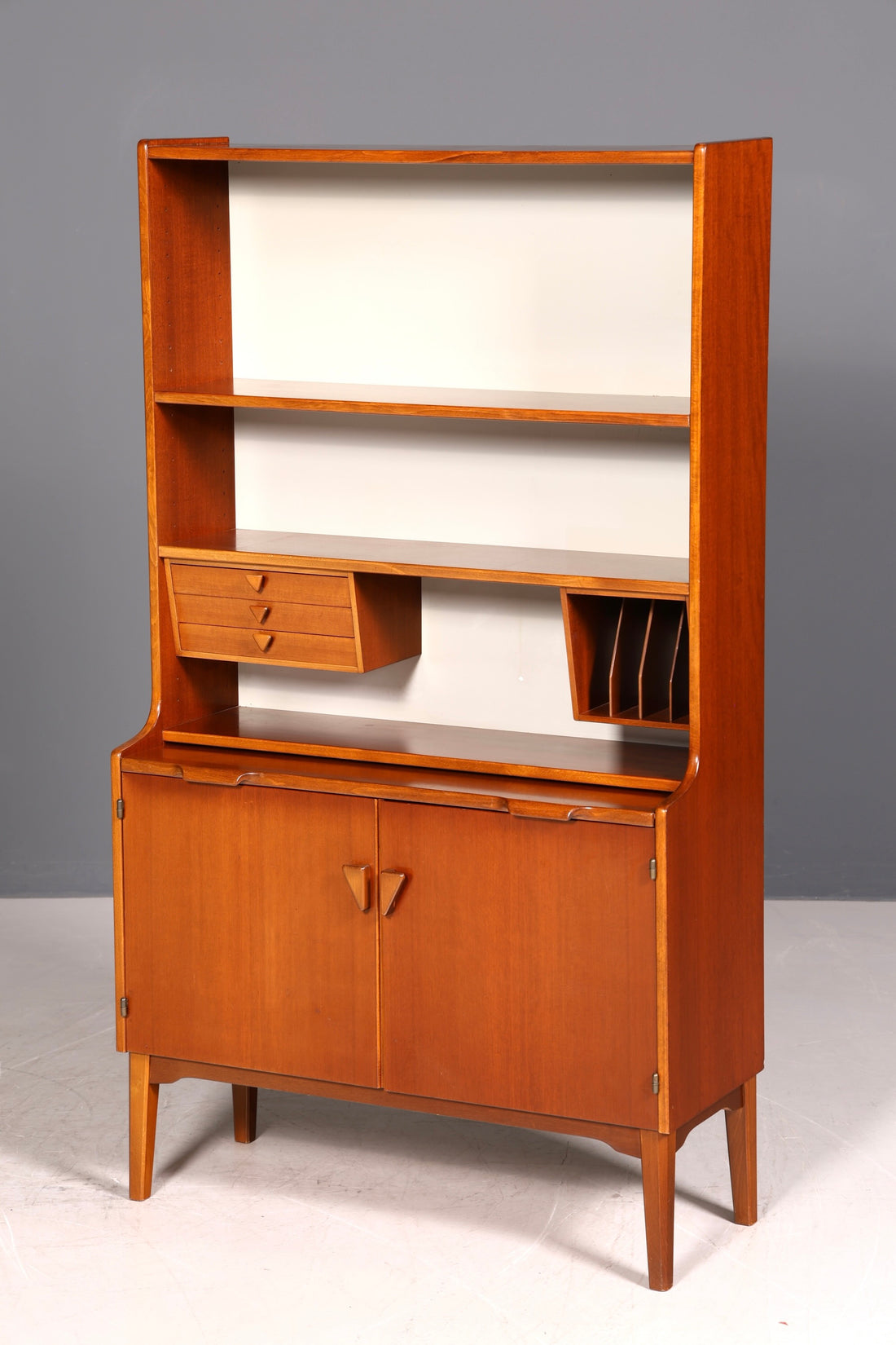 Wunderschöner Mid Century Schrank Bücherregal Danish Design Hugo Troeds Vintage Sekretär Highboard Holz Regal