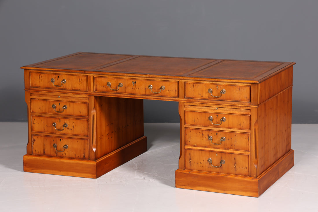 Traumhafter Englischer Schreibtisch Englisch Eibe Desk Leder Auflage Antik Stil Bürotisch Office Desk