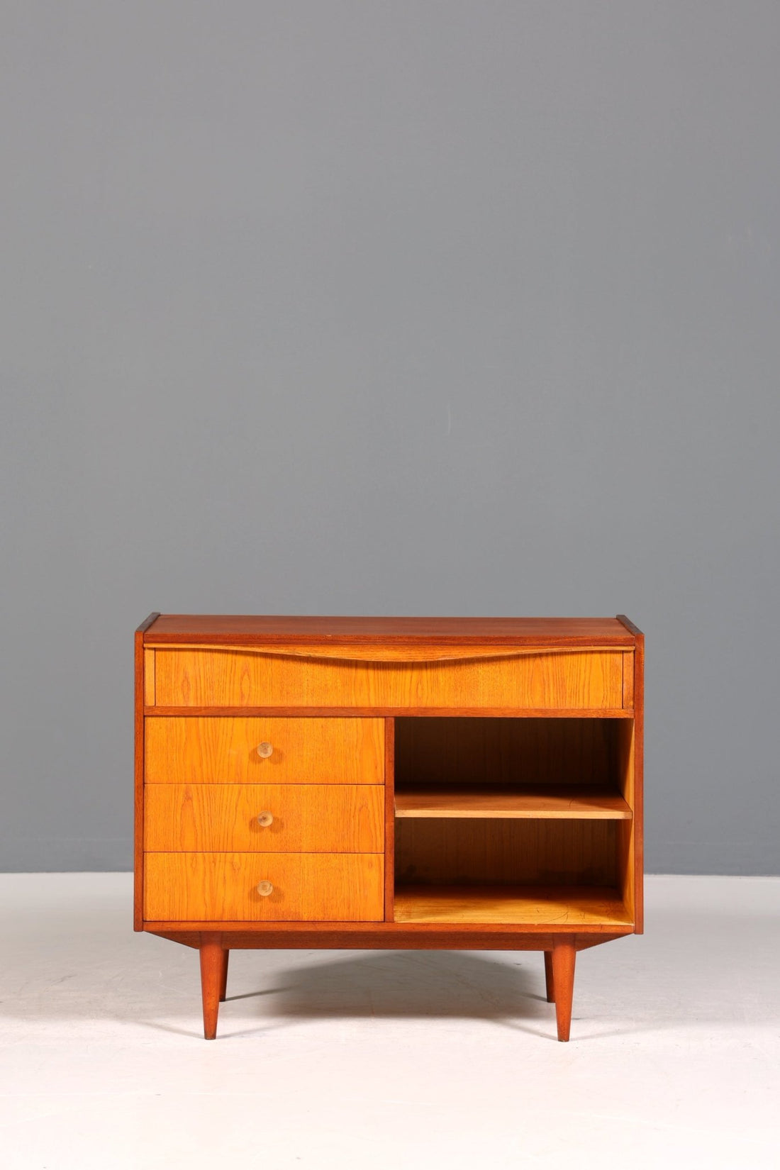 Schlichte Mid Century Kommode Vintage Schrank Retro Flur Kommode 60s Regal Schrank Frisier Kommode