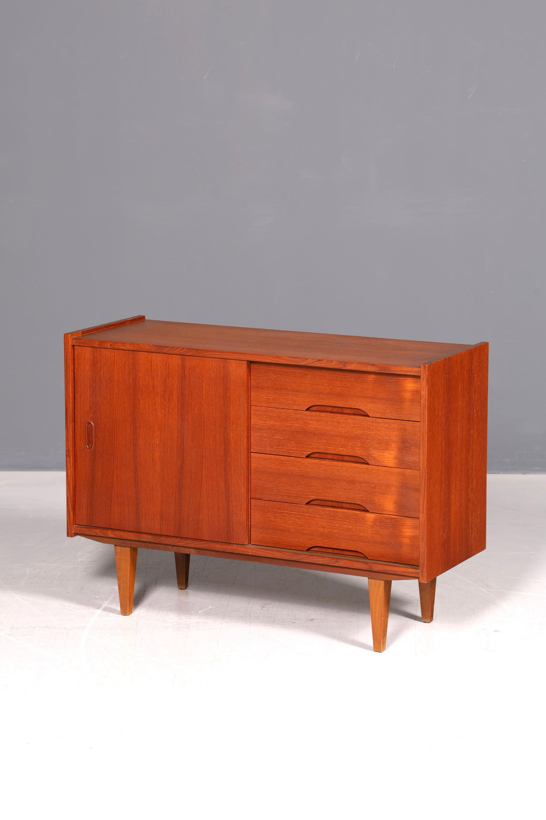 Wunderschöne Mid Century Teak Kommode Danish Design Sideboard Vintage Retro 60er