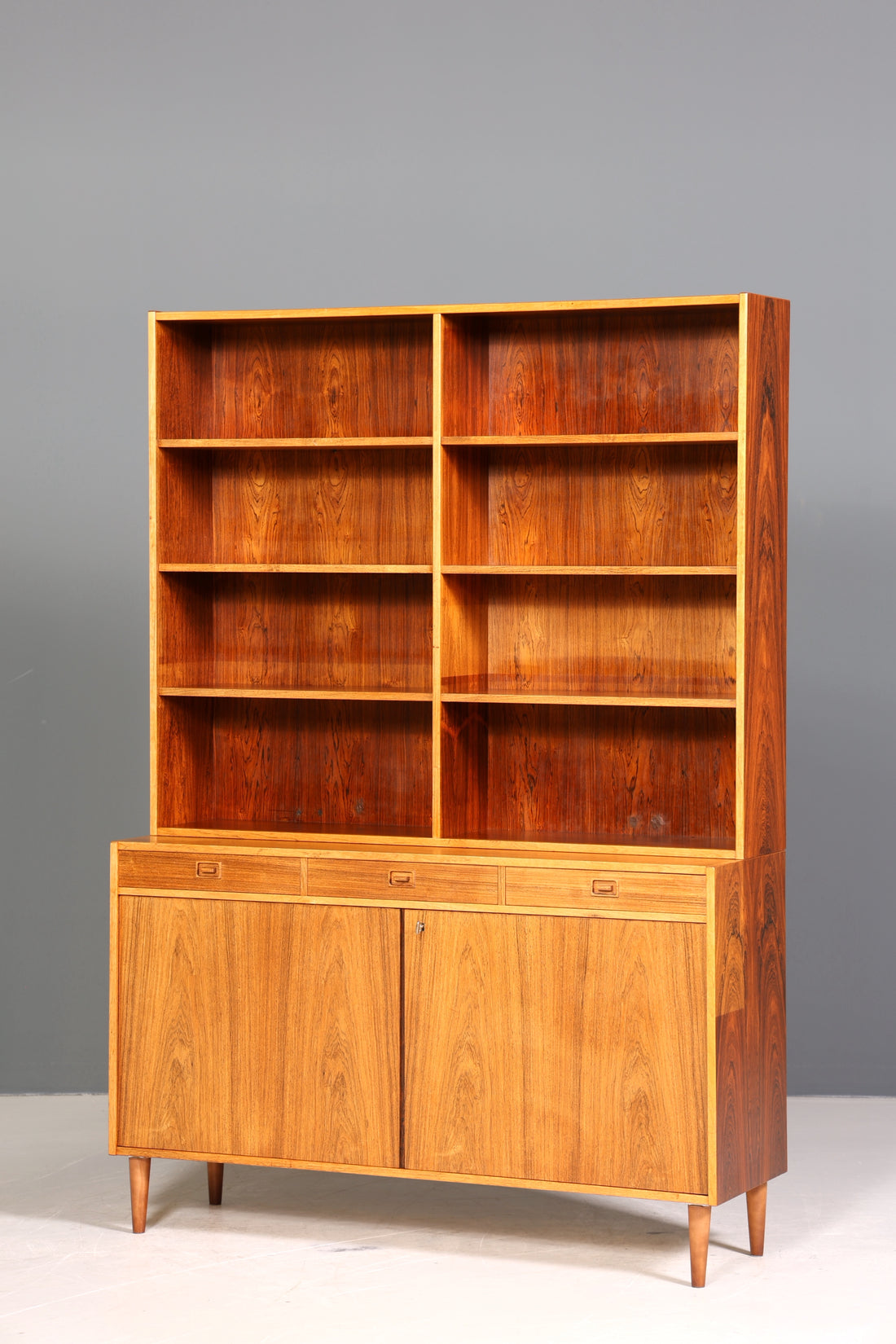 Traumhaftes Mid Century Regal echt Holz Schrank Danish Design Retro Kommode Vintage Bücherregal 60er Jahre 1 von 2