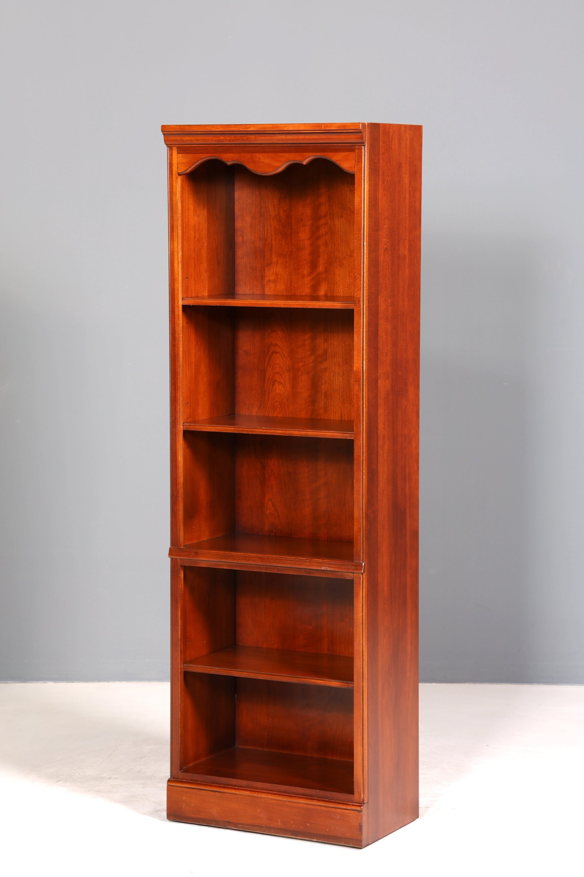 Stilvolles Original Drexel Heritage Bücherregal Regal USA Bookshelf Buchablage 2 von 4