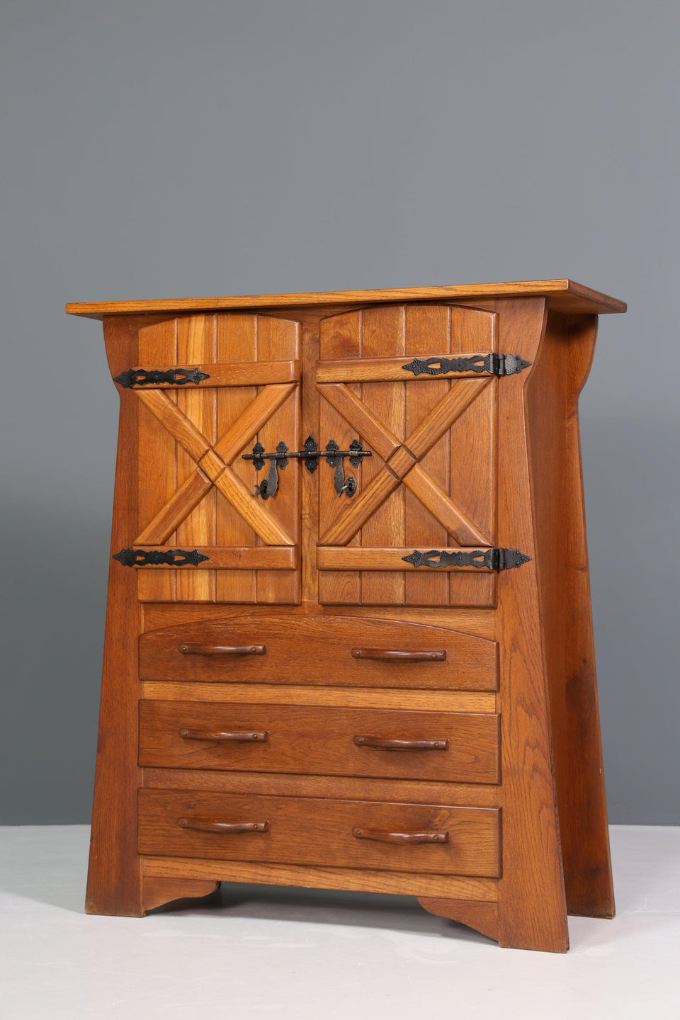 Wunderschönes Spanisches Highboard Akazien echt Holz Kommode