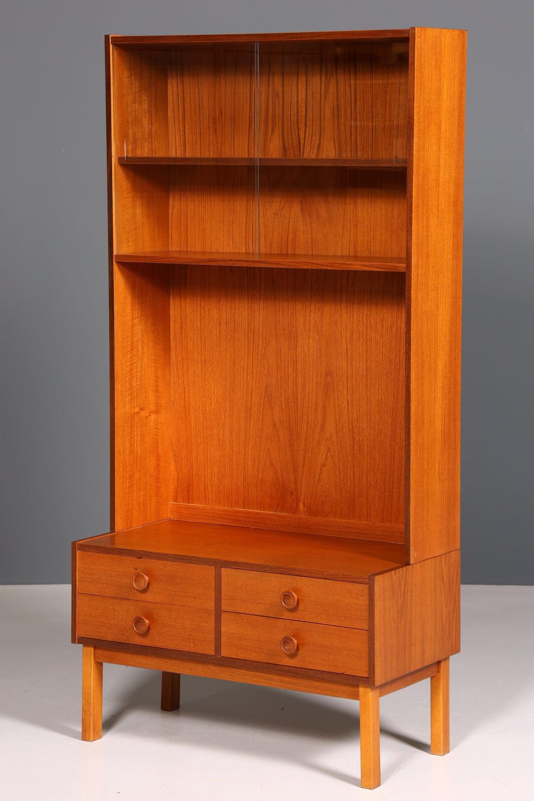 Wunderschönes Mid Century Regal Danish Design Schrank Retro Bücherregal Kommode