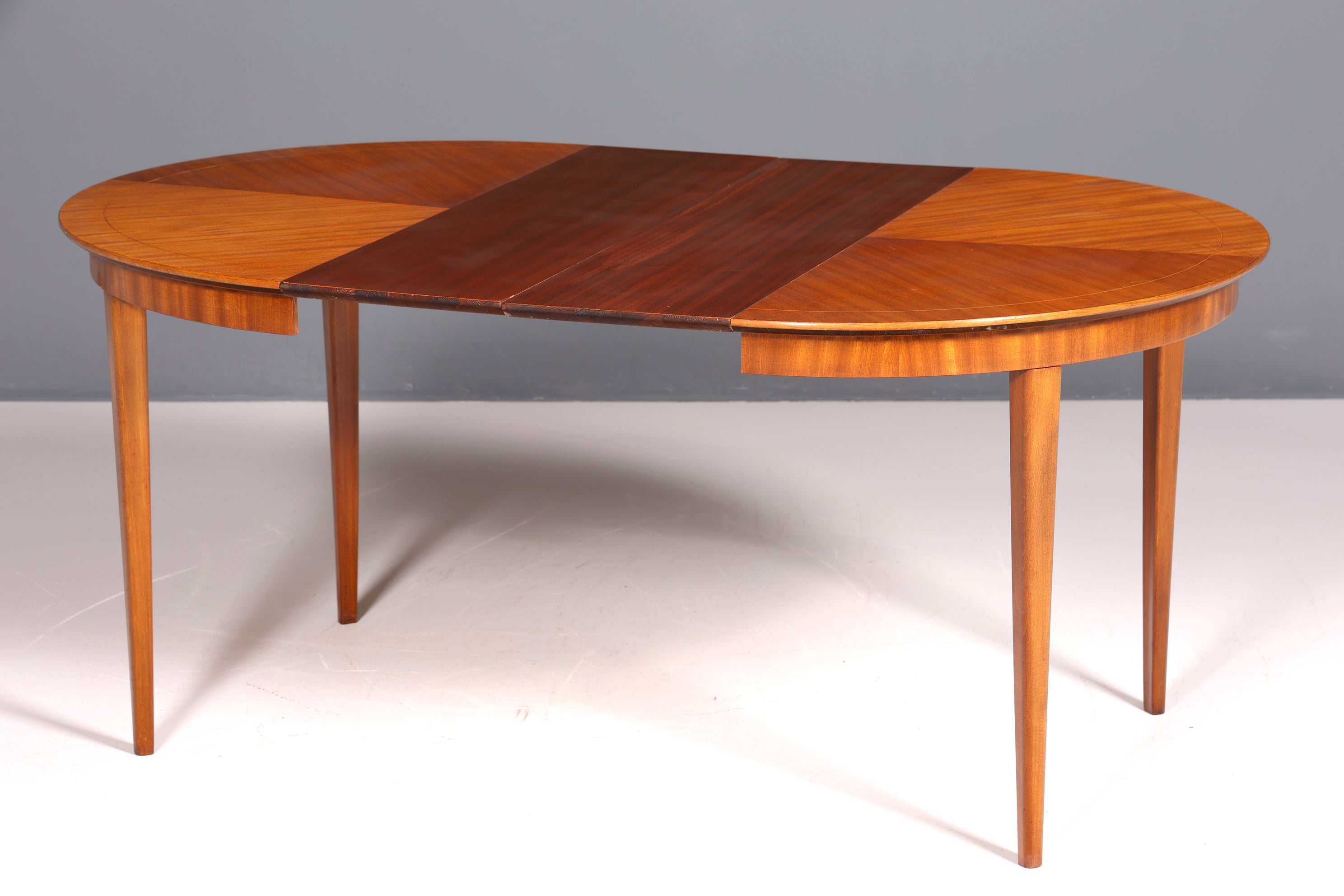 Stilvoller Mid Century Esstisch ausziehbarer Vintage Tisch Retro Küchentisch