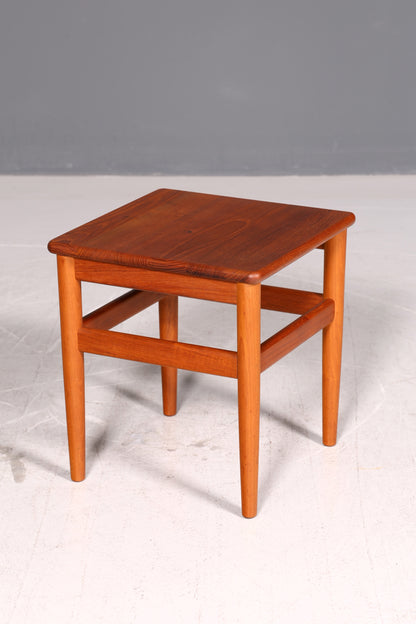 Edler Mid Century Beistelltisch Danish Design Blumenhocker Teak Ablagetisch Vintage 60er Danish Design Tisch 2 von 2