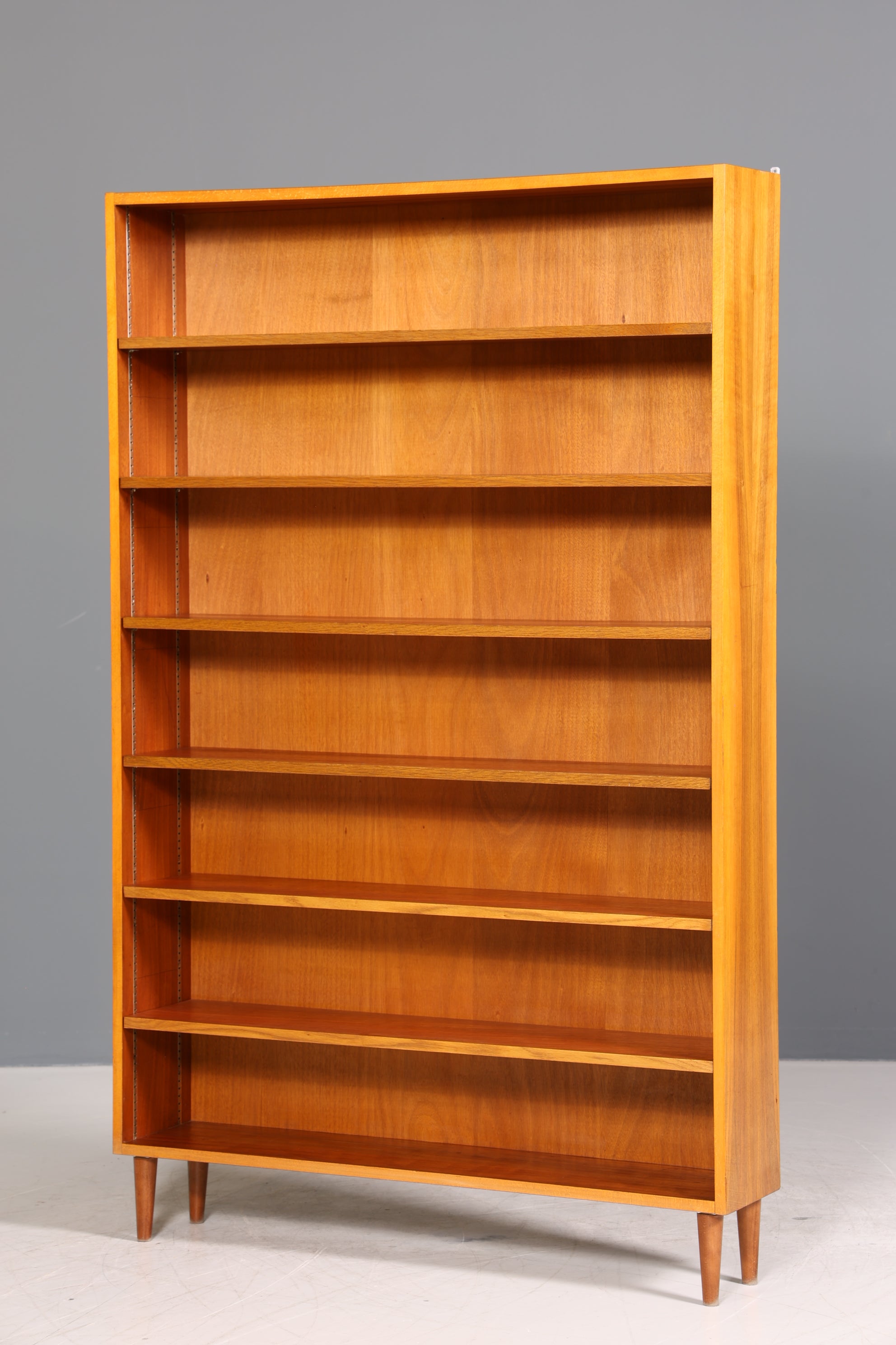 Schlichtes Mid Century Regal Vintage Bücherregal Schrank Buchablage 60s Bookshelf 1 von 2