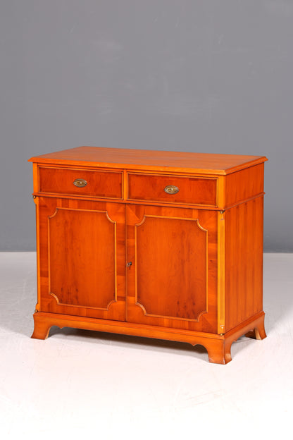 Traumhafter Original Heldense Schrank Eibe Antik Stil Kommode Sideboard Englisch England