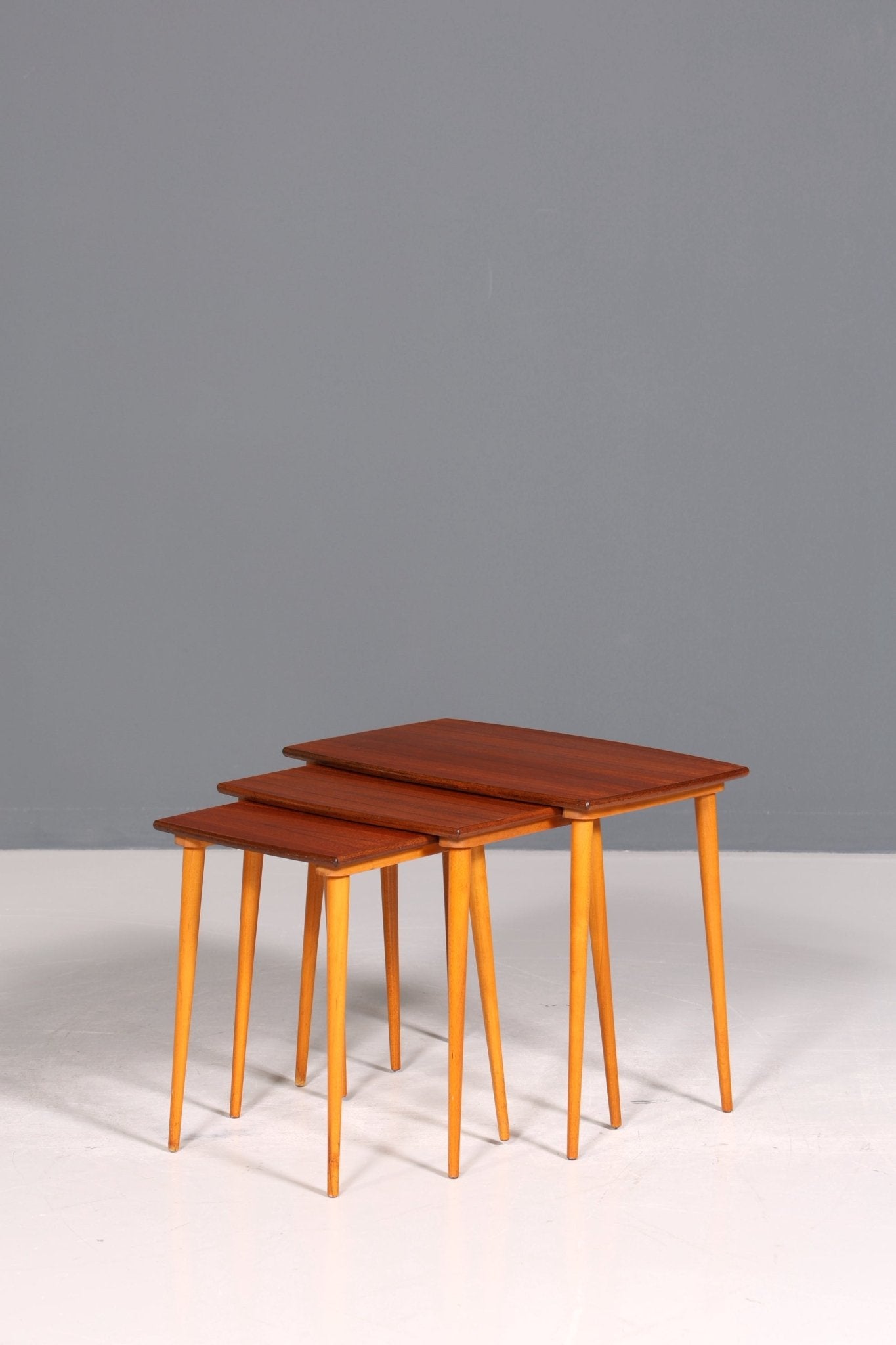 Filigranes Mid Century Tisch Set Couchtisch Teak Holz 3er Satz Ablagetisch Beistelltisch