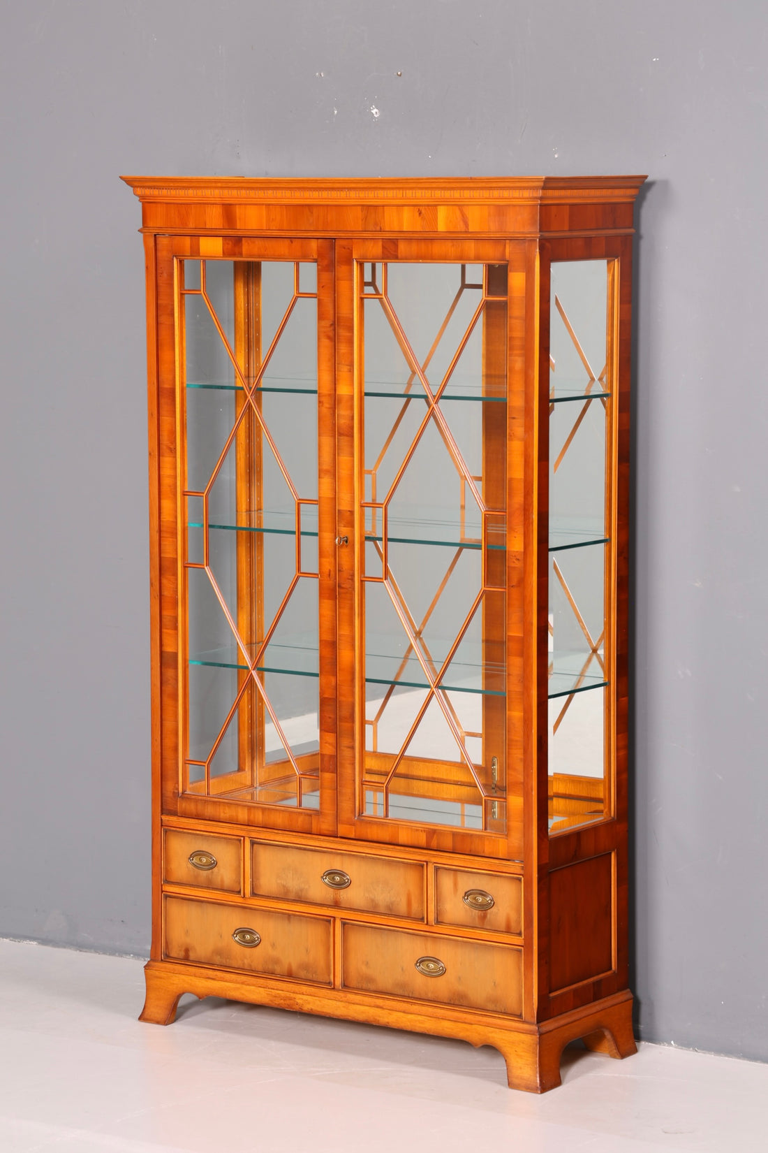 Beautiful English display cabinet by Heldense, yew bookcase and glass cabinet with lighting, antique vintage style