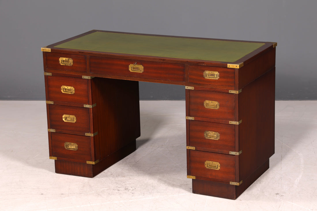 Edler Maritimer Schreibtisch Englischer Military Bürotisch Office Table mit echt Lederauflage