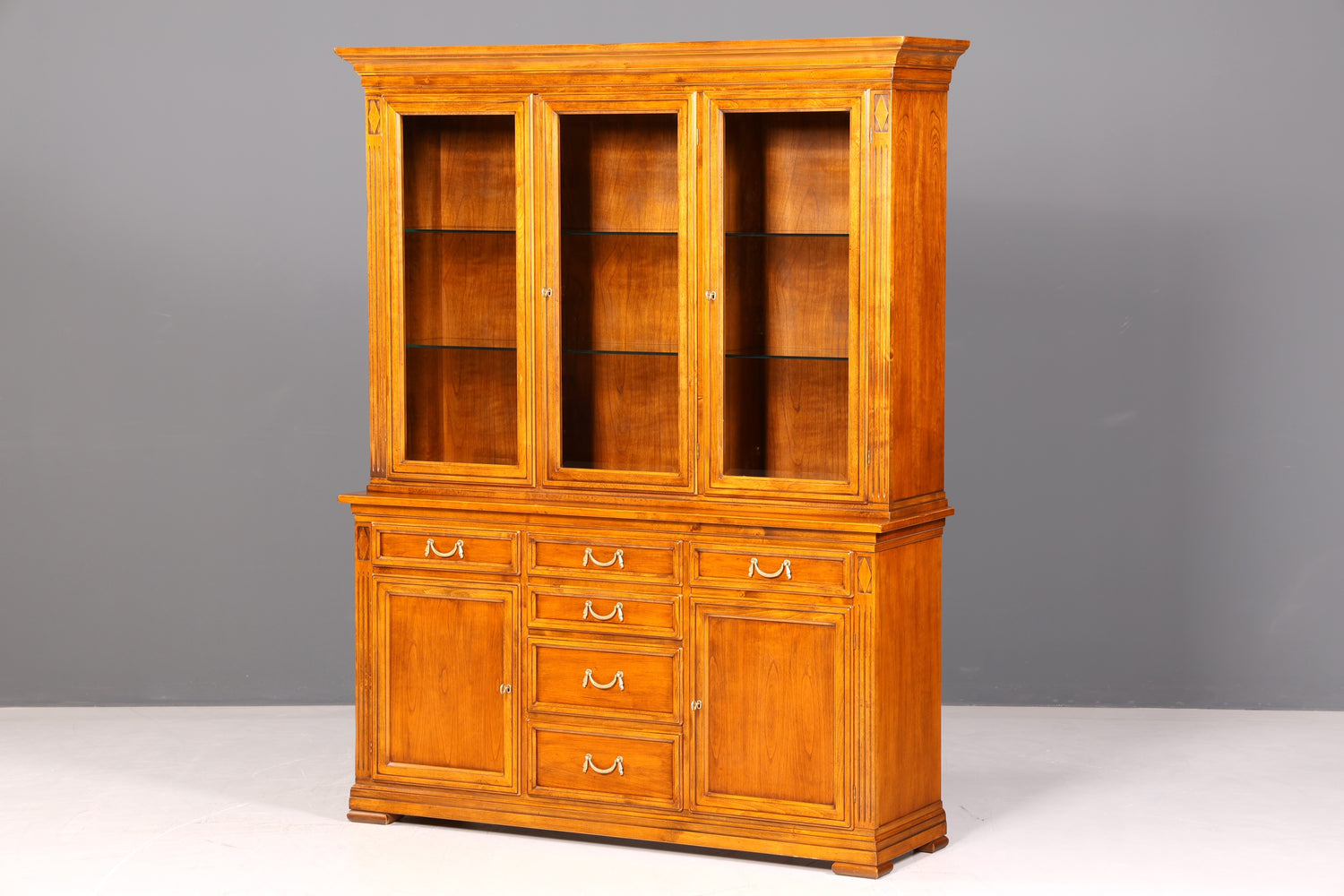 Wunderschöne Original Selva Vitrine Villa Borghese Antik Massivholz Buffet Schrank Bibliothek Glasvitrine Made in Italy