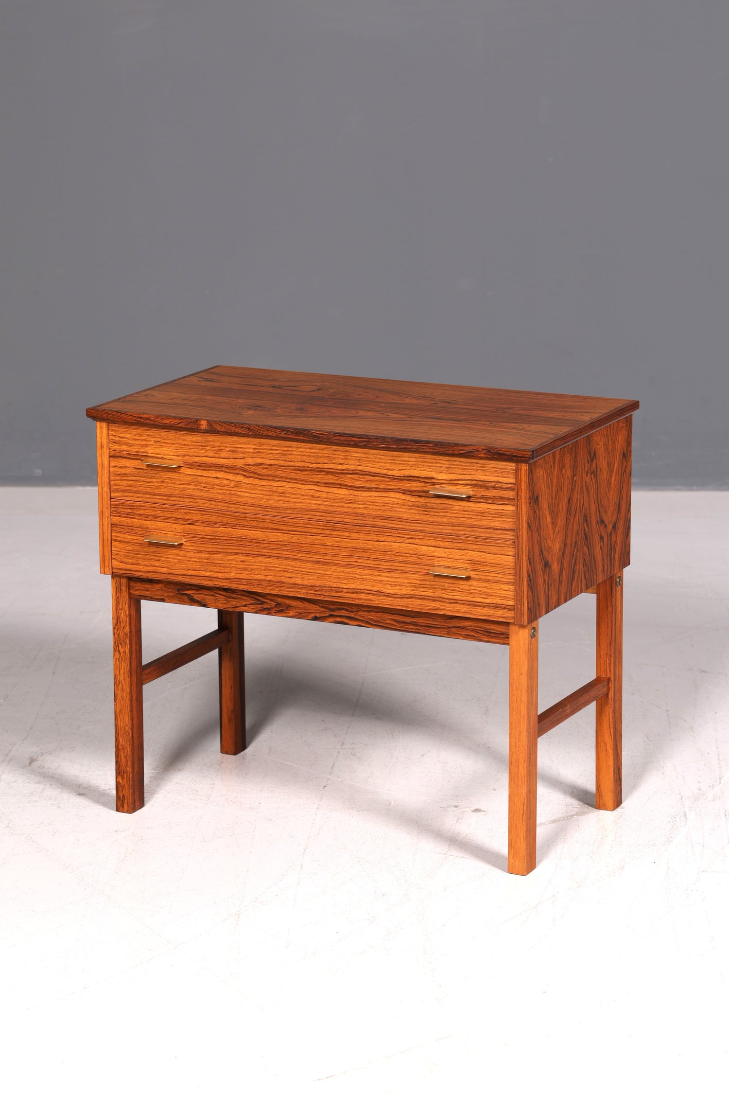 Wunderschöne Mid Century Kommode Vintage Flurkommode Nachttisch Retro 60er Sideboard Holz Skandinavisch