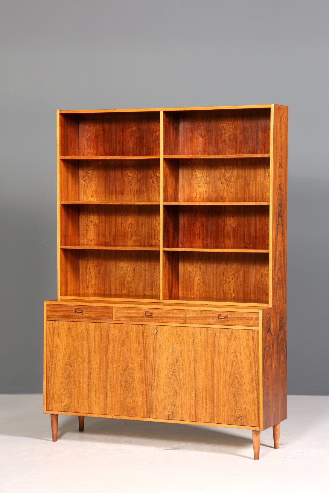 Traumhaftes Mid Century Regal echt Holz Schrank Danish Design Retro Kommode Vintage Bücherregal 60er Jahre 2 von 2