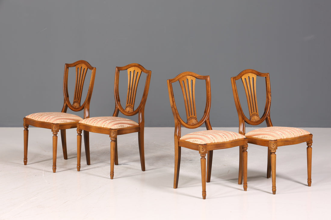 4x Traumhafte Stühle im Gustavianischer Stil Englisch Stil Küchenstühle Antik Stil Esszimmer Stuhl Set