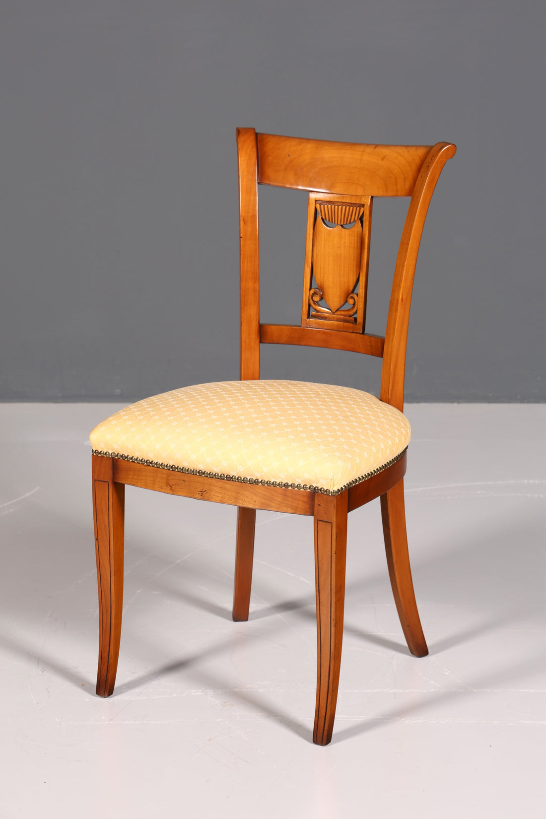 Wunderschöner Antik Stil Stuhl UK Ebanart Küchenstuhl Englischer Sekretär Stuhl Polsterstuhl