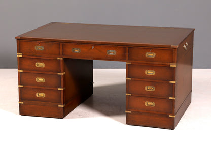 Stilvoller Maritimer Schreibtisch Englischer Military Chest Bürotisch Office Table mit echt Lederauflage