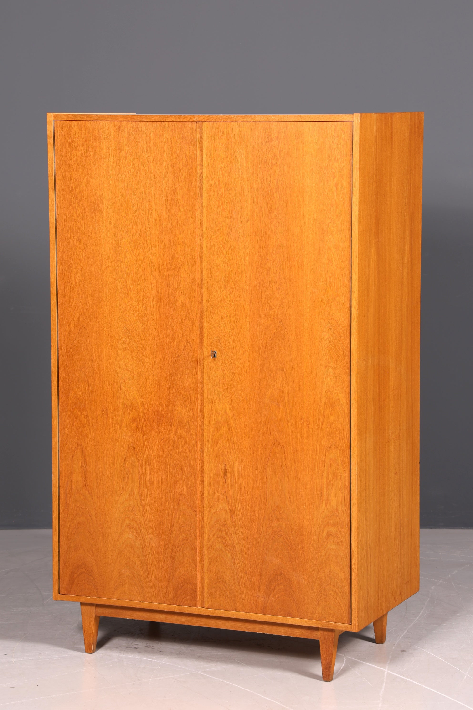 Traumhafter Original Hellerau Schrank Mid Century Franz Ehrlich 602 Kleiderschrank Dielenschrank