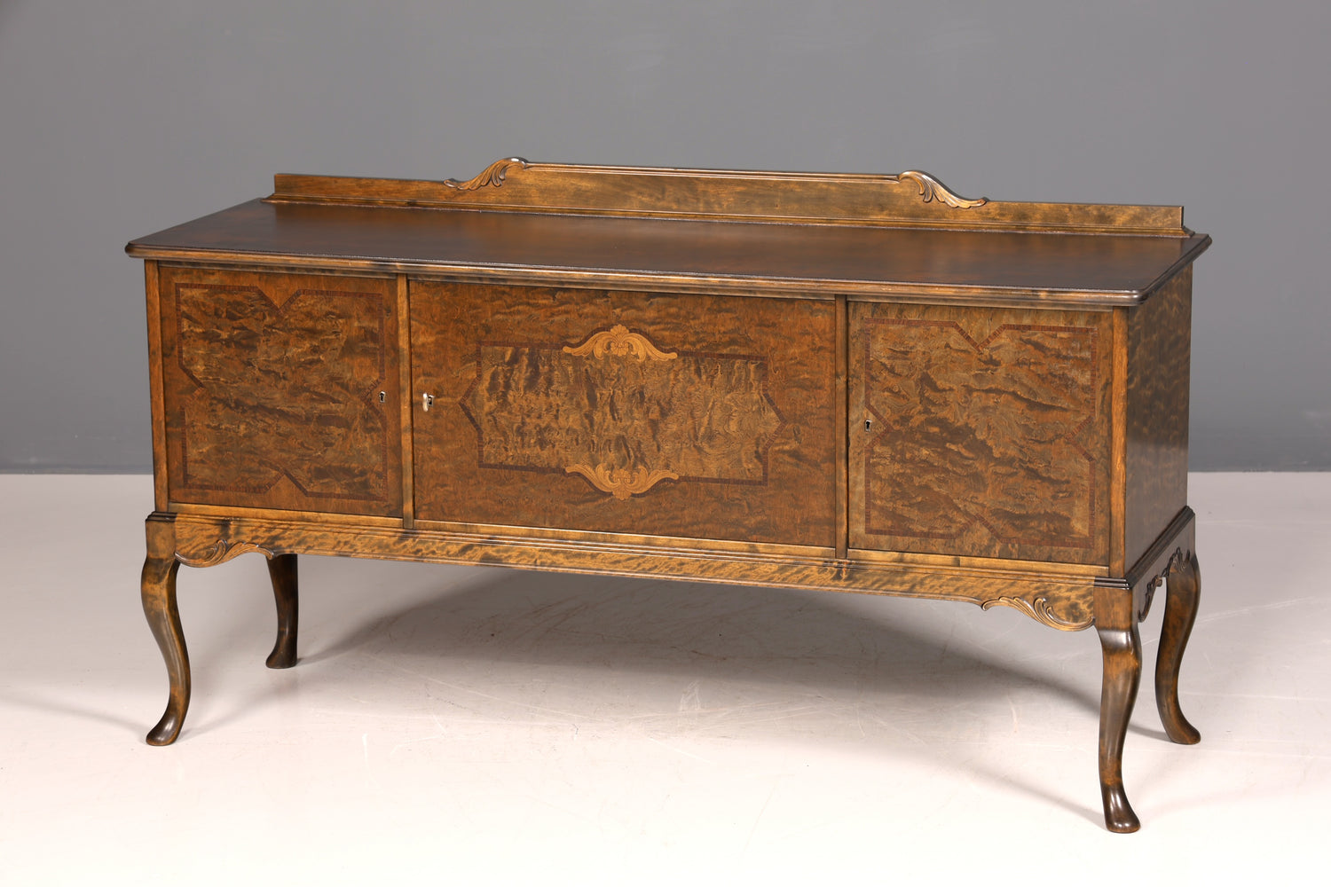 Traumhaftes Chippendale Sideboard Barock Stil Schrank Antik 50s 60s TV Kommode