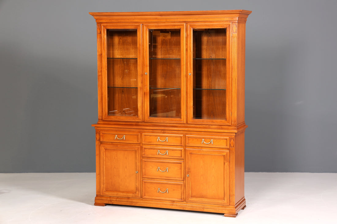 Wunderschöner Original Selva Vitrine Antik Stil massiv Holz Buffet Villa Borghese Schrank Bibliothek