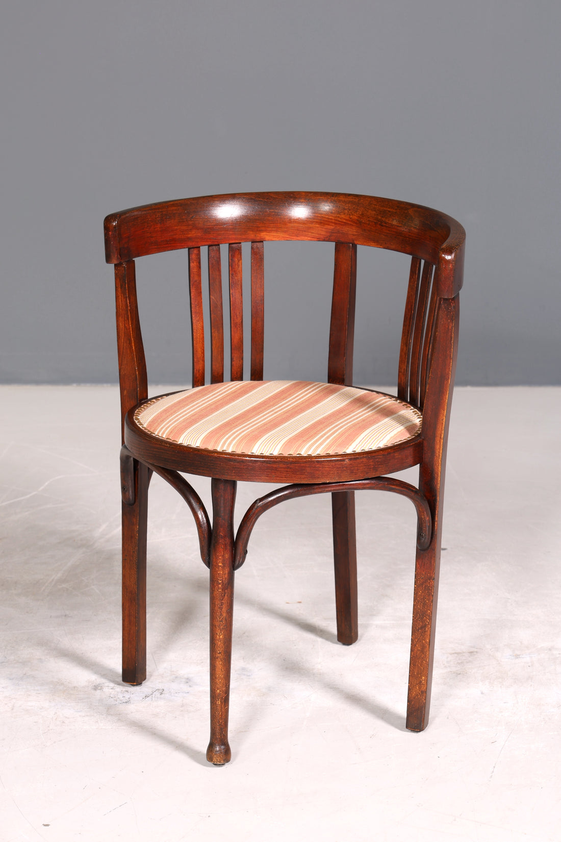 Wunderschöner Jugendstil Stuhl Bugholz Armlehnstuhl Thonet Stil Sekretär Stuhl Küchenstuhl