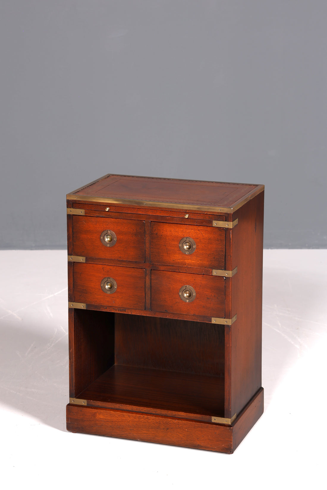 Traumhafte Maritime Kommode Englischer Schiffs Nachttisch Englisch Antik Ablagetisch 2 von 2