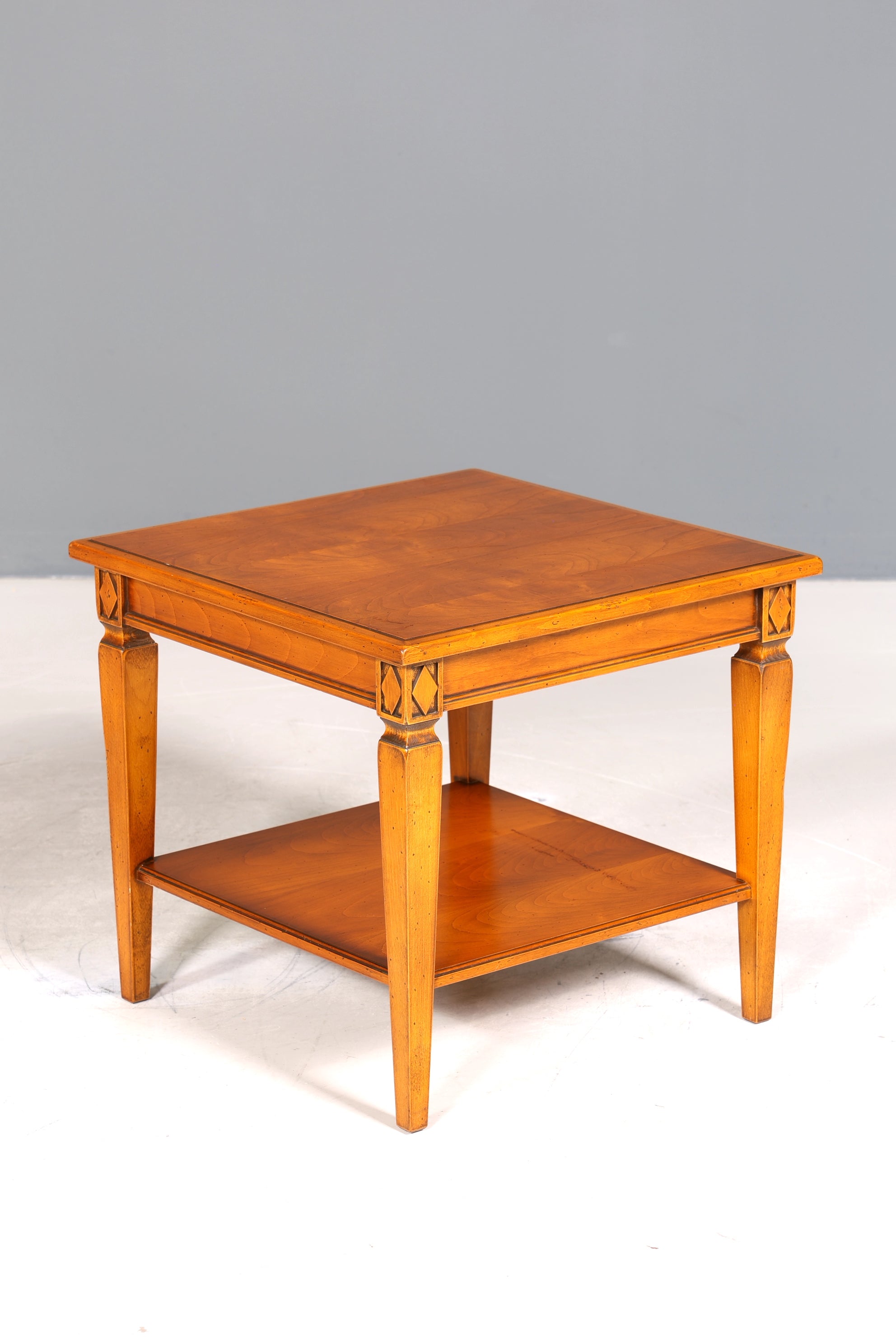 Wunderschöner Original Selva Couchtisch Villa Borghese massiv Holz Tisch Wohnzimmertisch