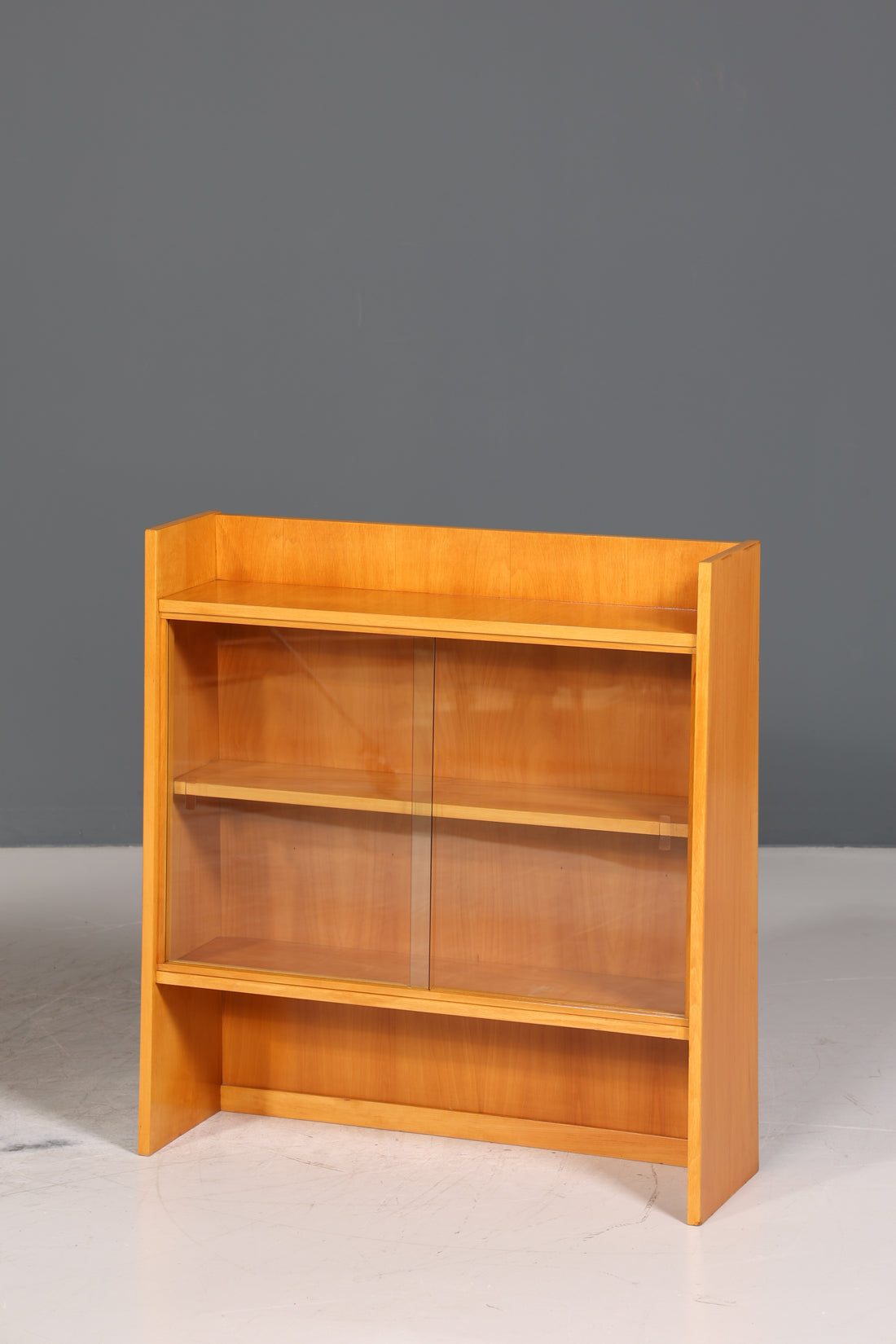Wunderschöne Mid Century Vitrine Vintage Regal Bücherregal Retro Standregal 60s Buchablage 1 von 2