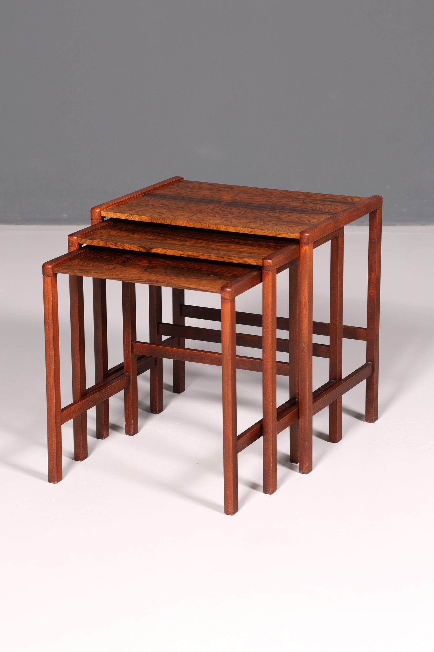 Filigranes Mid Century Tisch Set Couchtisch Palisander 3er Satz Ablagetisch Beistelltisch Satztische Vintage