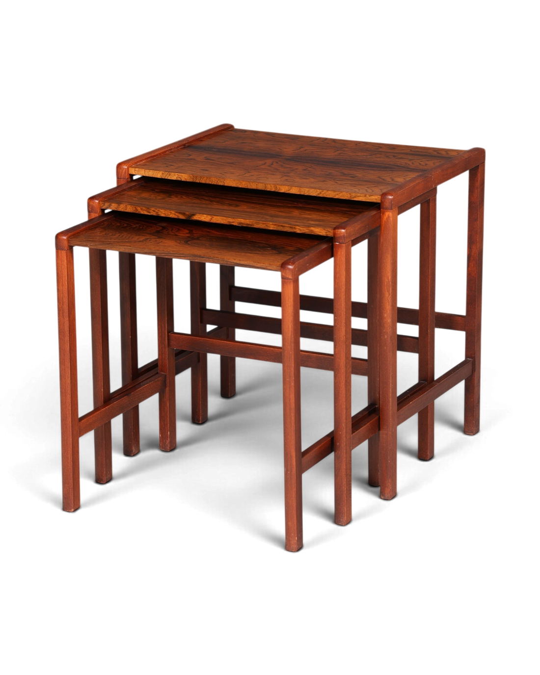 Hauptstadt Möblerei Mid-Century Satztische aus massivem Palisanderholz mit lebendiger Maserung im 3er-Set