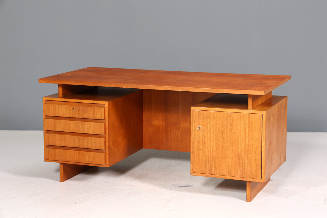 Wunderschöner E078 Mid Century Schreibtisch Danish Design echt Holz Bürotisch