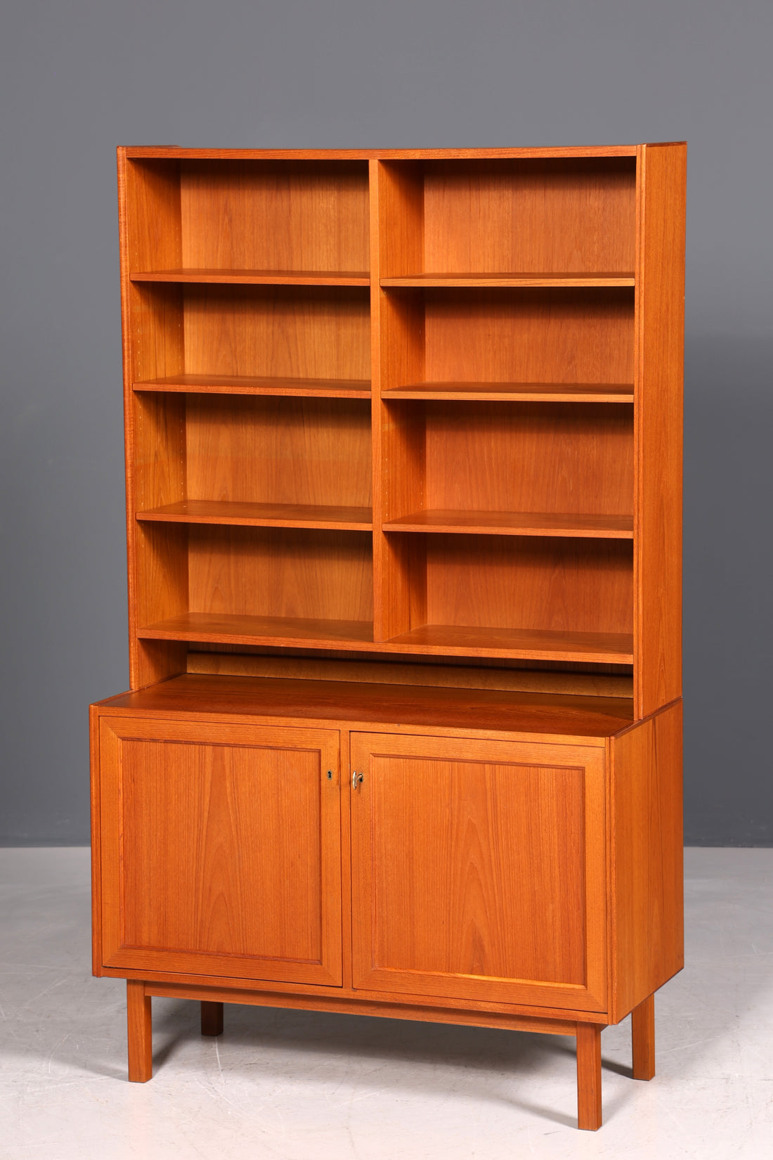 Traumhaftes Mid Century Regal Teak Holz Schrank Danish Design Retro Kommode Vintage Bücherregal 60er Jahre