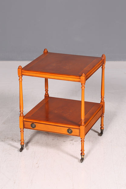 Edler Englischer Beistelltisch Eibe Side Table Ablagetisch auf Rollen 60er Telefontisch