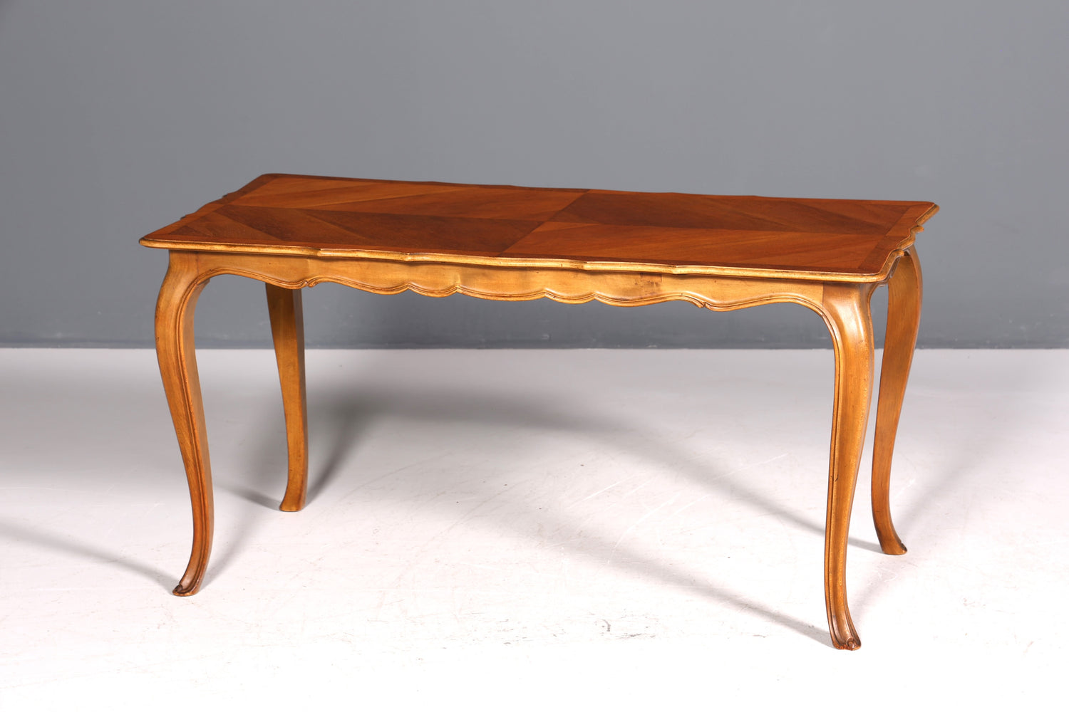 Wunderschöner Chippendale Couchtisch echt Holz Tisch Barock Stil Wohnzimmer Tisch