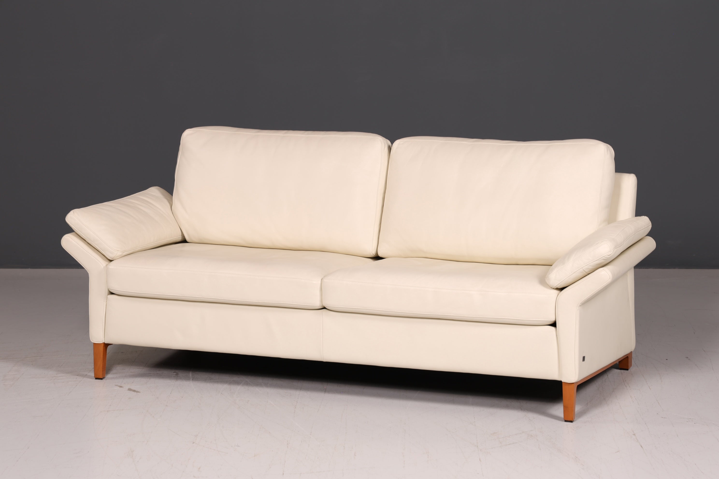 Wunderschönes Original Rolf Benz Sofa Modell 3300 Creme Echtleder 2-Sitzer Couch Designer Ledersofa