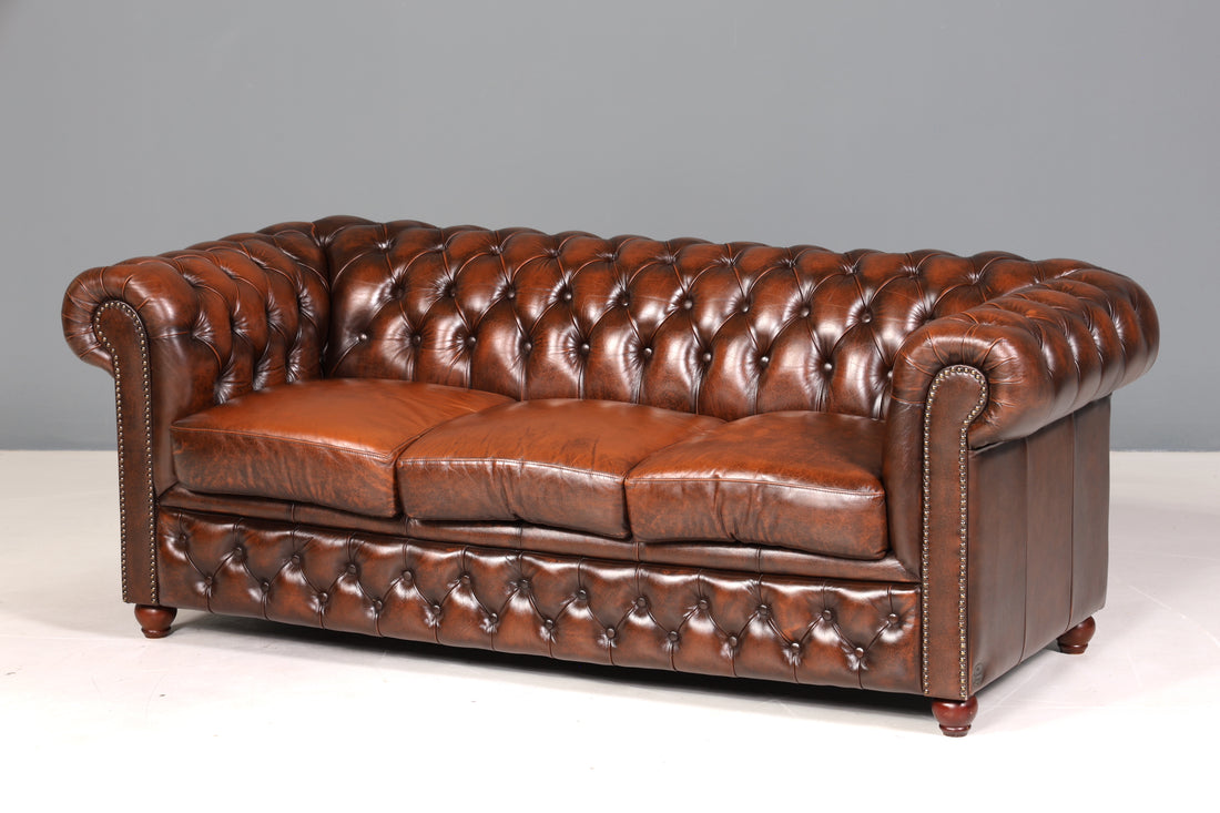 Wunderschönes Original Chesterfield Sofa 3- Sitzer echt Leder Couch Herrensofa