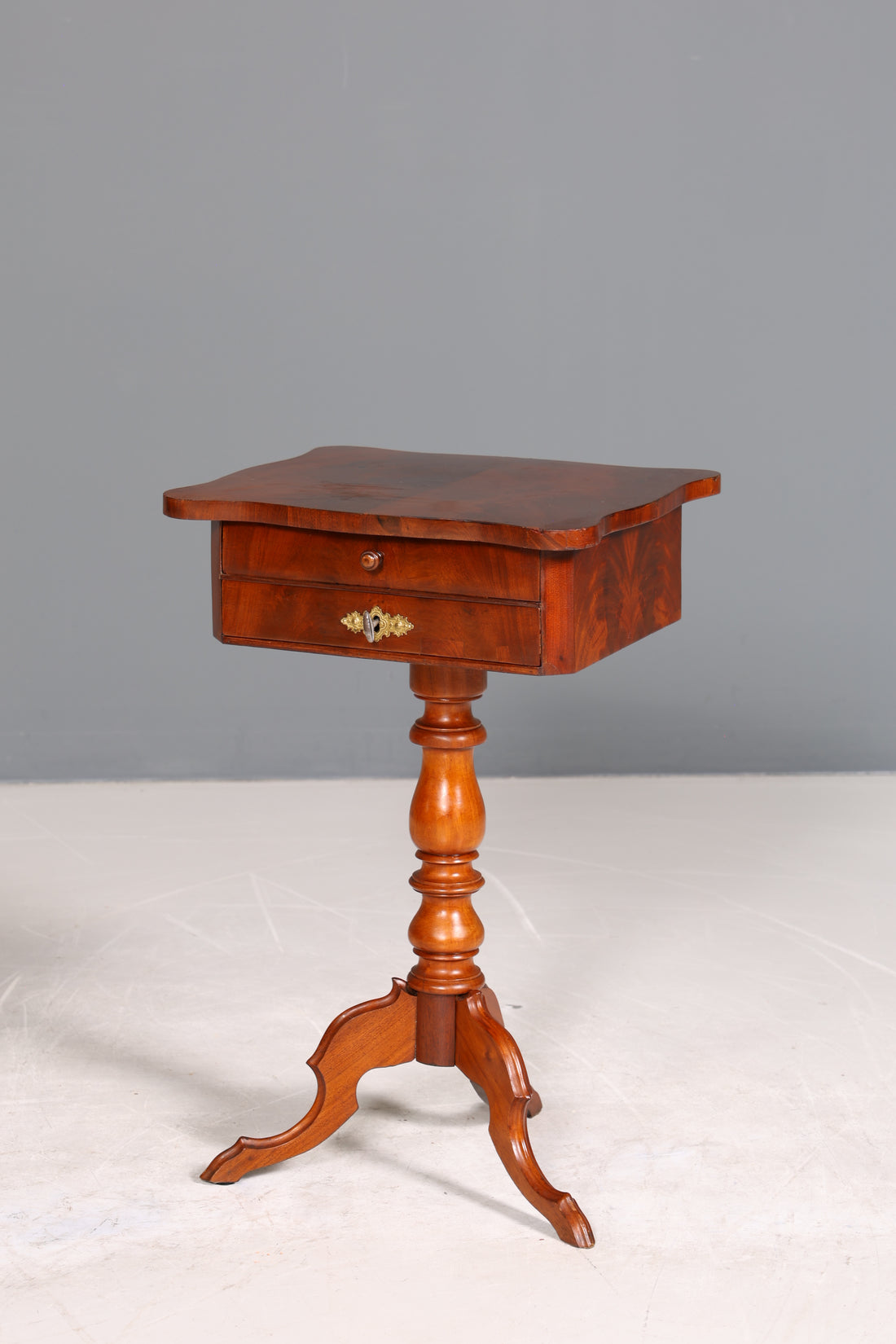 Wunderschöner Gründerzeit Beistelltisch Louis Philippe Nähtisch Antik Ablagetisch um 1880