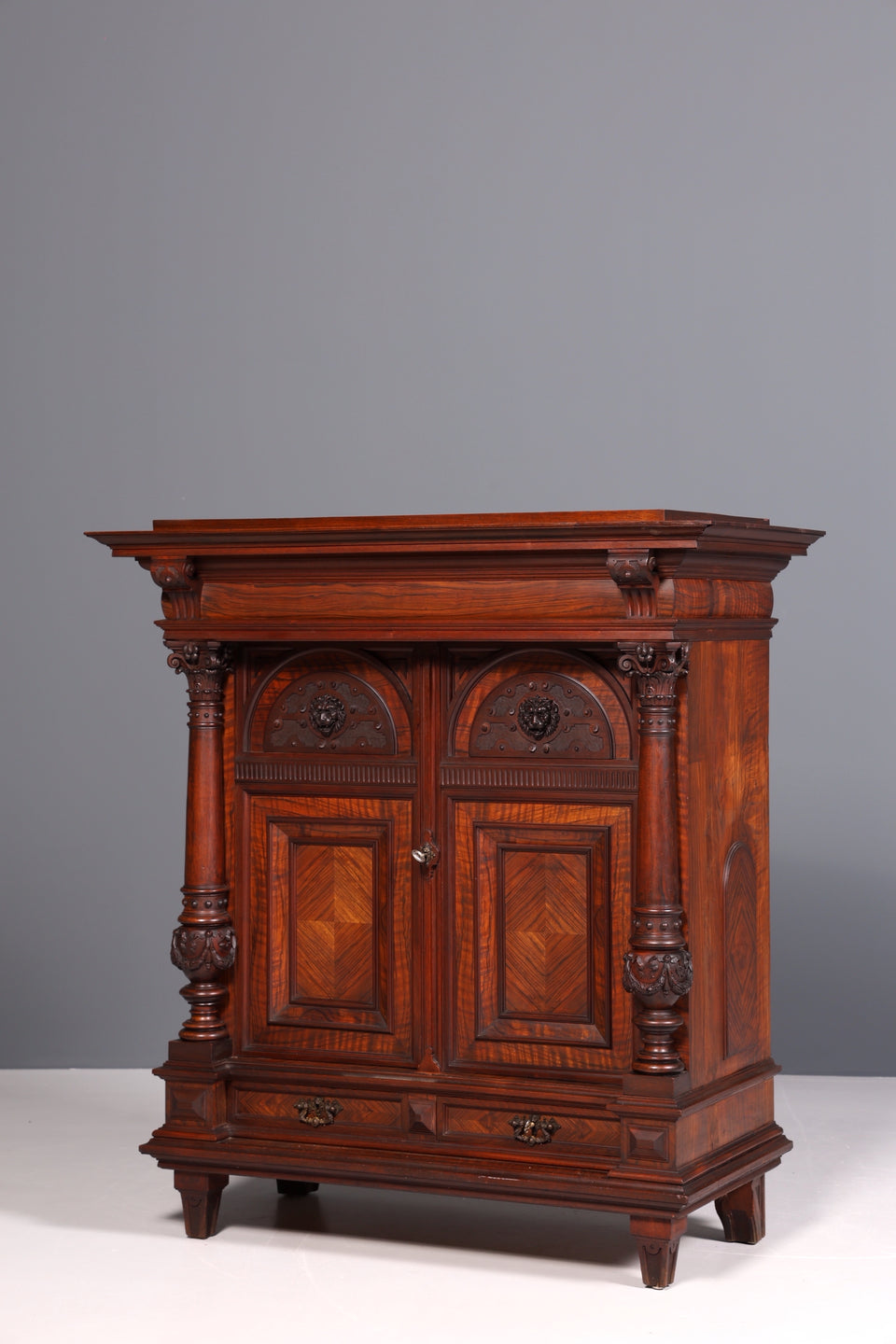 Edler Gründerzeit Schrank Louis Philippe Nussbaum Kommode um 1880