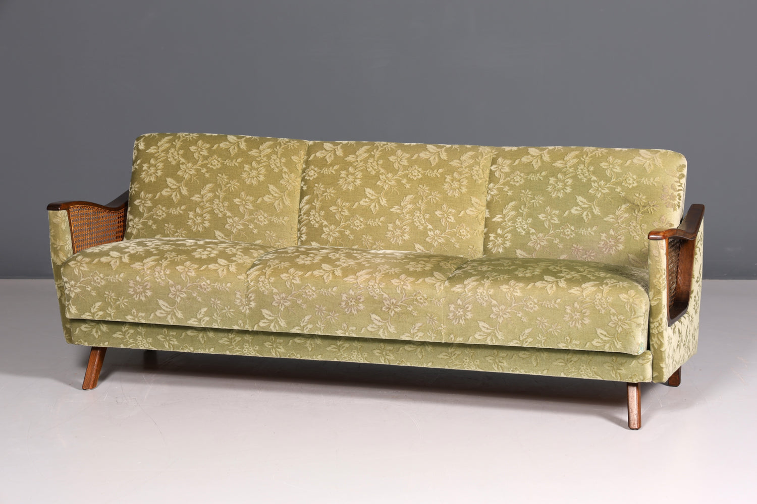 Wunderschönes Chippendale Sofa Barock Stil Wiener Geflecht Schlafsofa 3-Sitzer Couch Gästebett