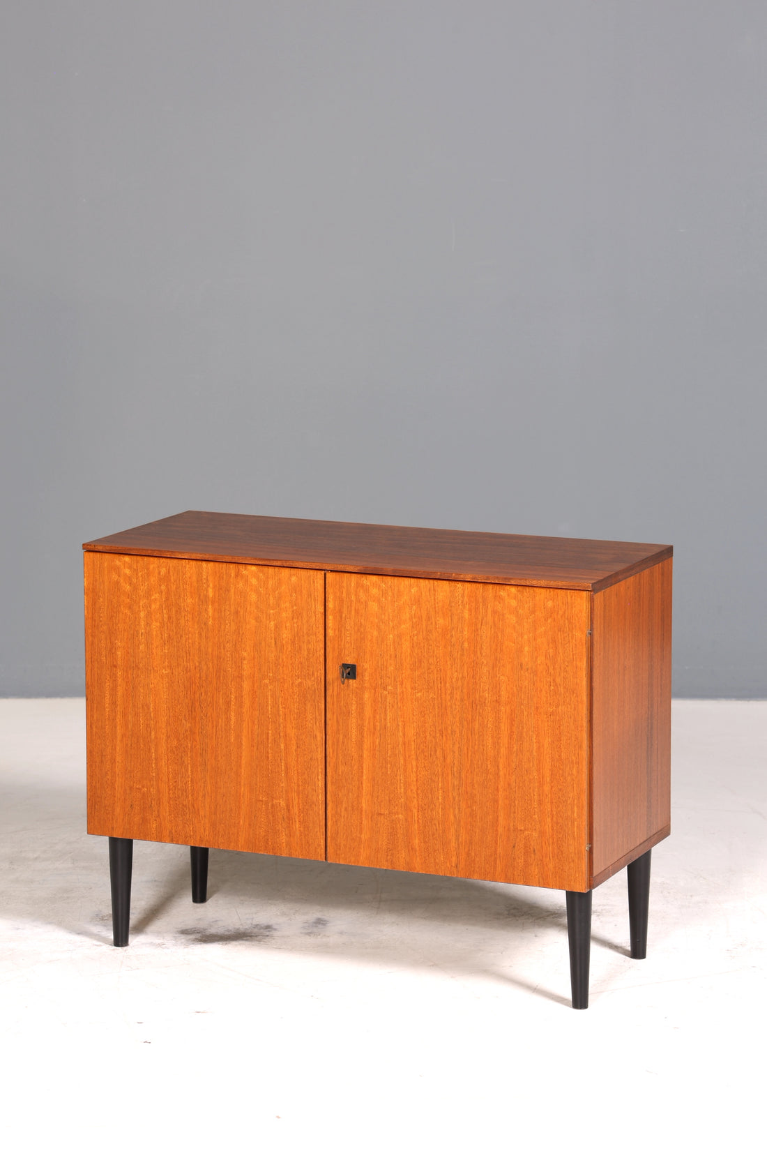 Wunderschöne Mid Century Kommode Vintage Schrank Retro Flur Kommode 60s Regal Sideboard
