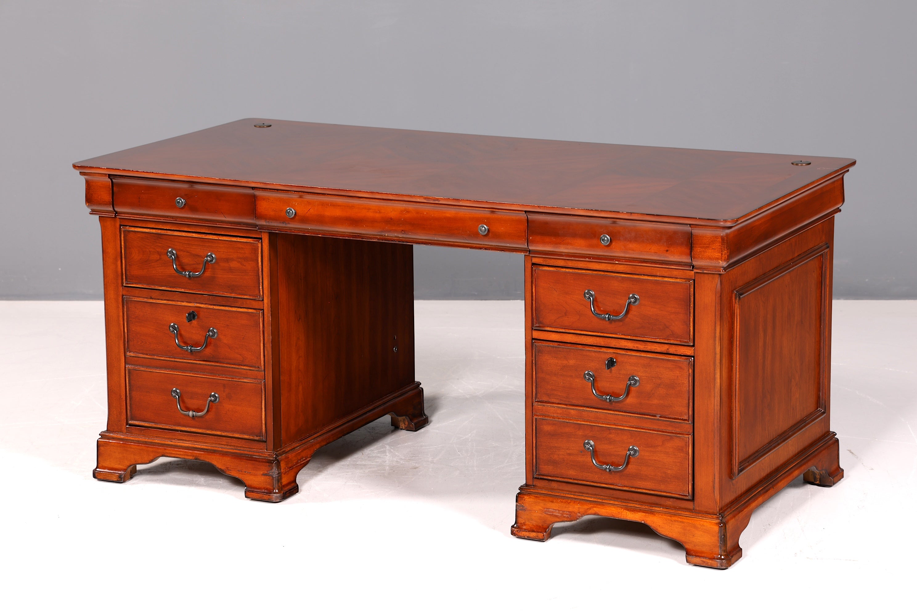 Wunderschöner Englischer Schreibtisch Liberty Furniture  Bürotisch Antik Office Desk