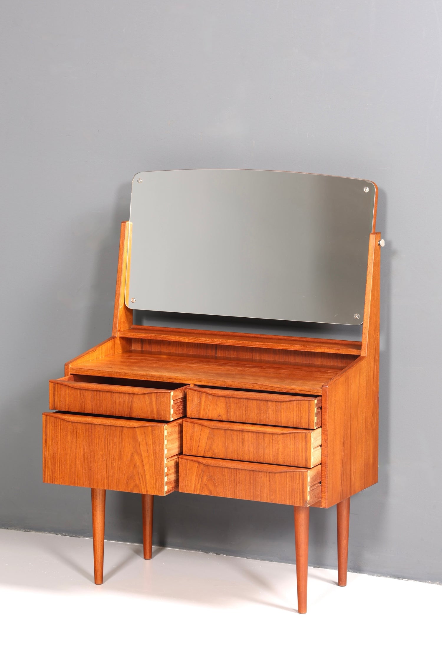 Wunderschöner Mid Century Schminktisch Danish Design Frisiertisch Retro Schreibtisch Teak Holz Vintage Tisch 60s