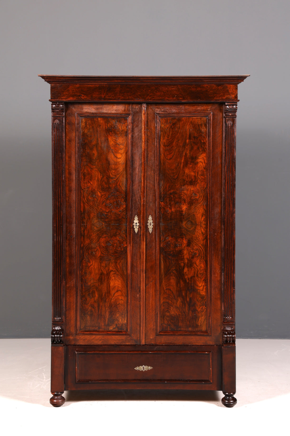 Traumhafter Gründerzeit Schrank Louis Philippe Antik Kleiderschrank Wäscheschrank Dielenschrank