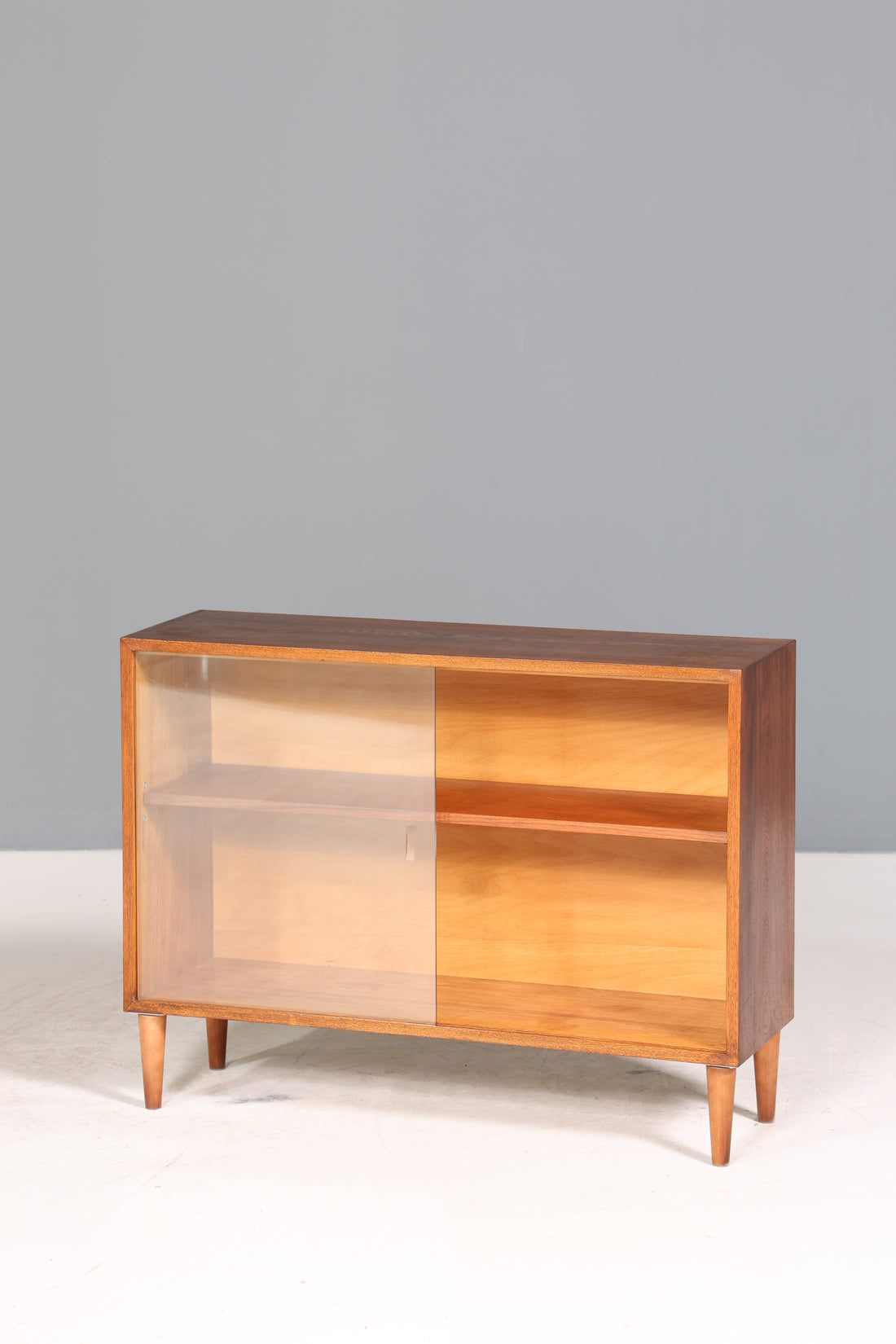 Wunderschöne Mid Century Vitrine Vintage Regal Retro Bücherregal 1 von 2