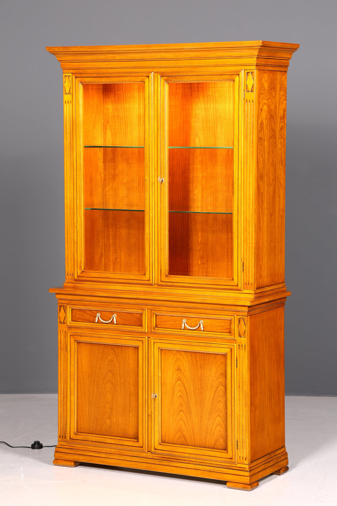 Traumhafte Original Selva Vitrine Villa Borghese Antik Massivholz Buffet Schrank Bibliothek Glasvitrine Made in Italy