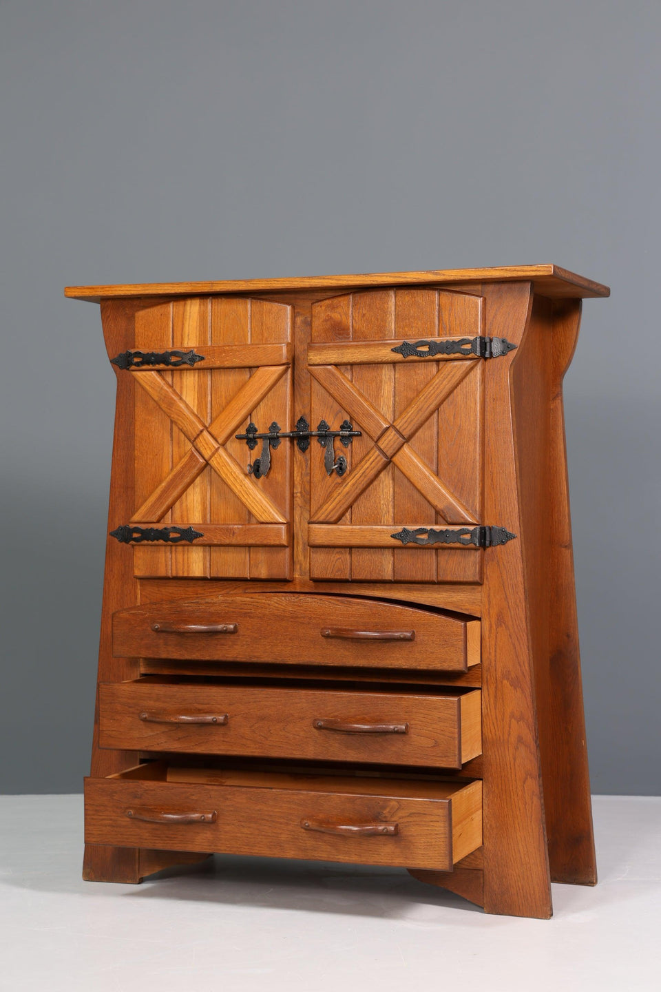 Wunderschönes Spanisches Highboard Akazien echt Holz Kommode