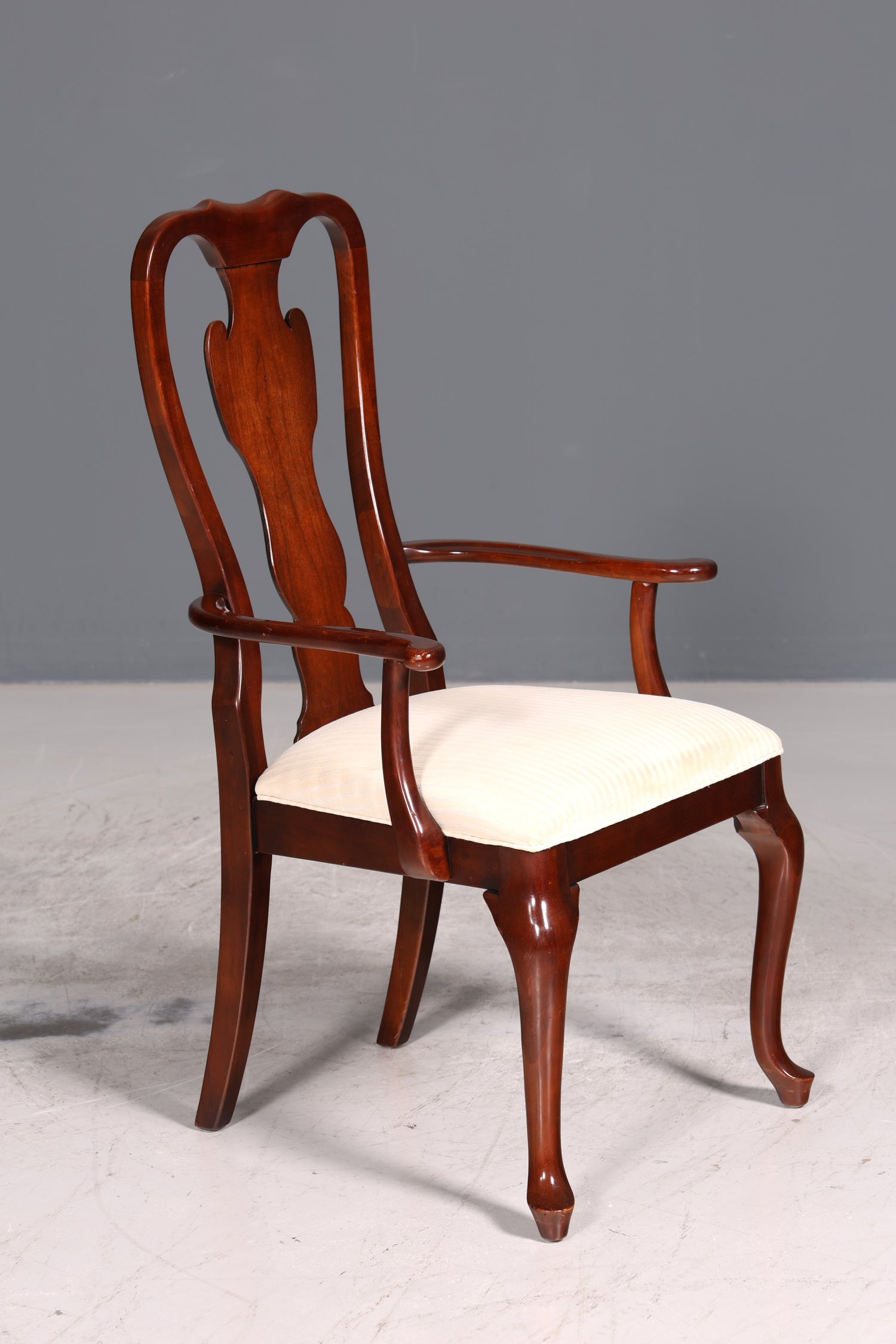 F140 Finish 2v2 DREXEL Wunderschöner Englischer Stuhl UK Küchenstuhl Antik Stil Sekretär Stuhl Polsterstuhl