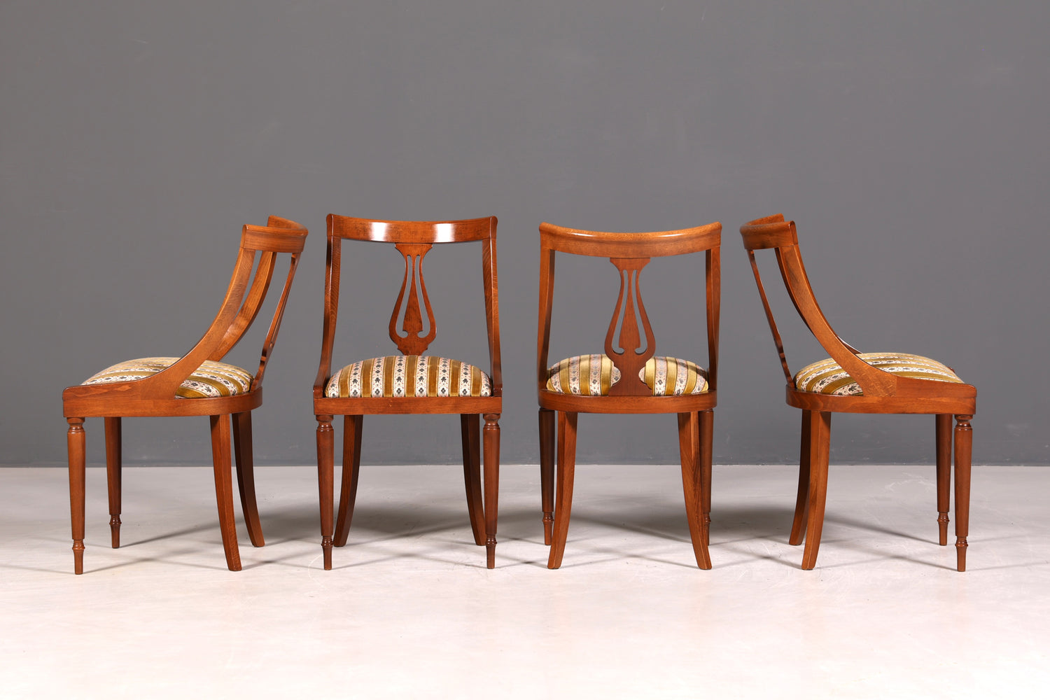 4x Edle Englische Stühle Englisch Dining Chairs Antik 60er Jahre Regency Küchenstühle Stuhlset